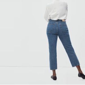 EVERLANE Curvy ’90s Cheeky Jean